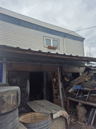 Продається гаражний комплекс із двох суміжних гаражів із надбудованим - фото 1