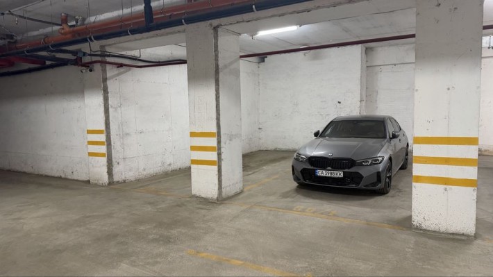 Гараж, паркомісце в ценрі - фото 1