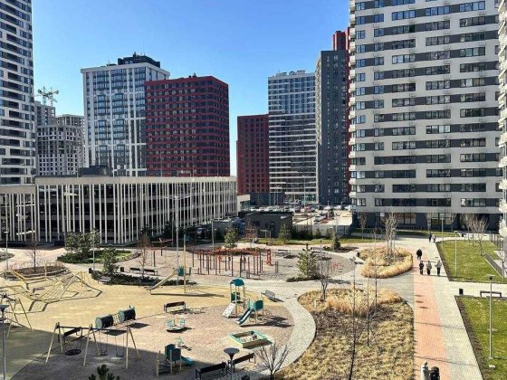 Терміновий продаж паркомісця в ЖК Варшавський-3 Киев