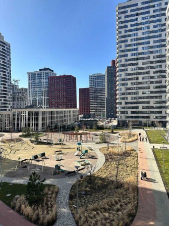 Терміновий продаж паркомісця в ЖК Варшавський-3 - фото 1