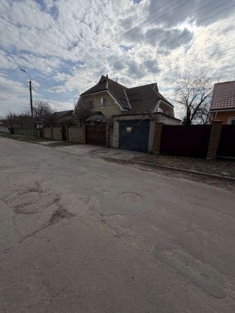 Продам приватизированный гараж ул Просвещение - фото 1