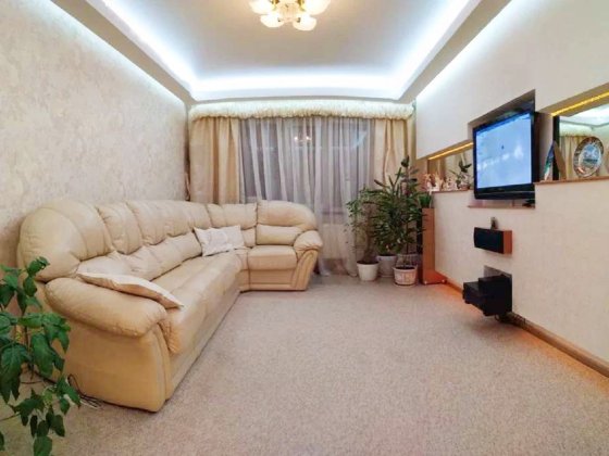 Продам 3к квартиру  з ремонтом, пр-т Свободи 15/1, Виноградар Киев