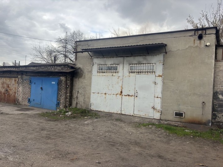 Продам помещение в гаражном кооперативе 170м2 - фото 1