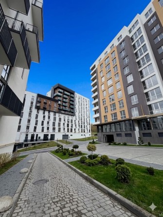 Продаж паркомісця вул. Малоголосківська - фото 1