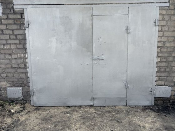 Продом капітальний гараж з ямою, охорона — ГРАФІТ-АВТО” Запоріжжя