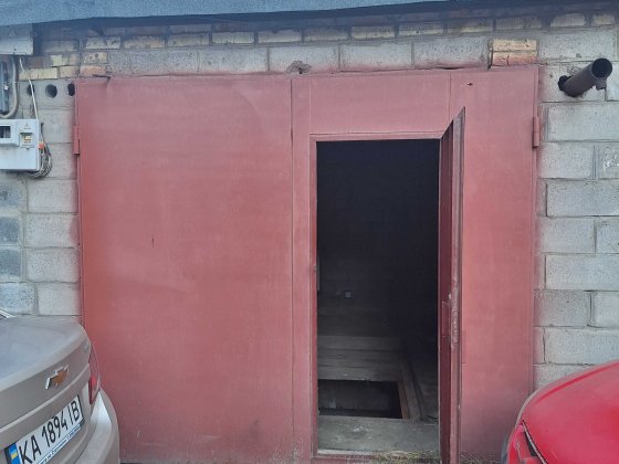 Продам гараж Троєщина Киев