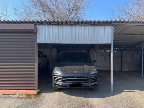 Продам Навес, паркоместо на Левобережном 3, супер место Днепр