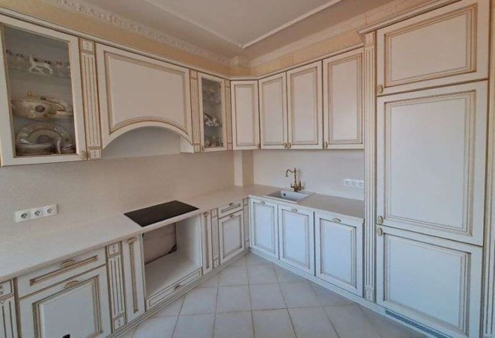 Продаж 3-к квартири вул. Дмитрівська 17а - фото 1