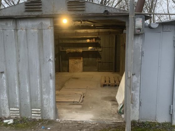 Гараж в кооперативі район Епіцентру вул. Б. Хмельницького Львів