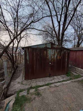 Обміняю металевий гараж - фото 1