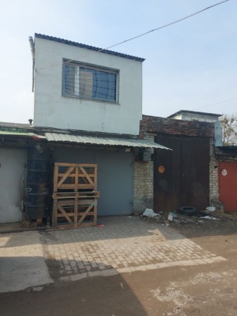Продаж цегляного 2 поверхового гаража на Сихові - фото 1