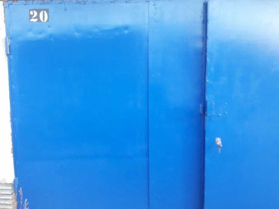 Продаю  гараж в а/к ,Синєозерний-3. по  пр-кту Европейського Союзу 110 Киев