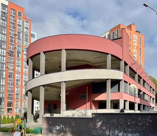 Продаж паркомісця Семицвіт вул.Шевченка - фото 1