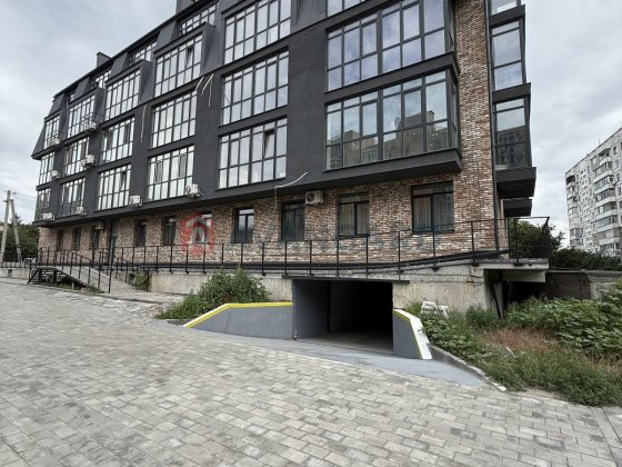 Продам паркомісця в ЖК Good House, Перемога-3, ЖК Затишний Днепр