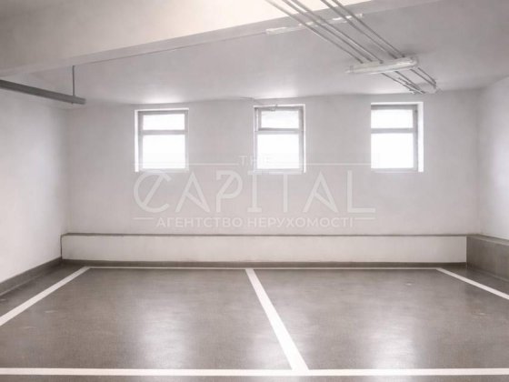 Продаж /Паркомісце у підземному/пр-т Володимира Івасюка, Оболонь, Київ Киев