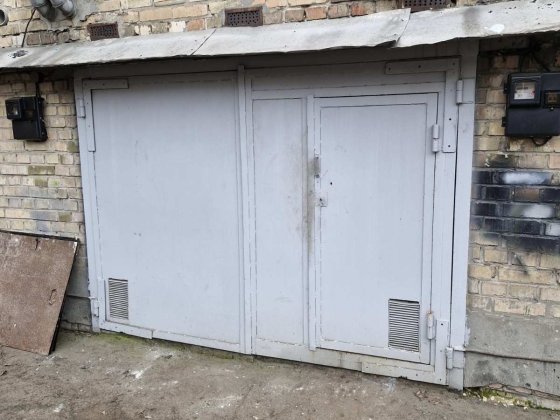 Продам гараж цегляний Киев