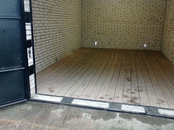 Продам цегляний гараж Киев