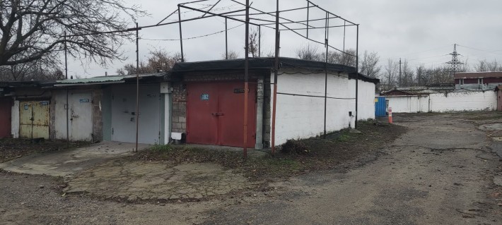 Продам капитальный гараж - фото 1