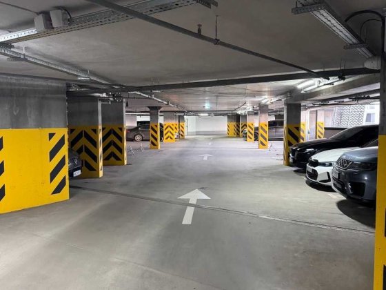 Паркомісце в ЖК Manhattan City Киев