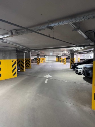 Паркомісце в ЖК Manhattan City - фото 1