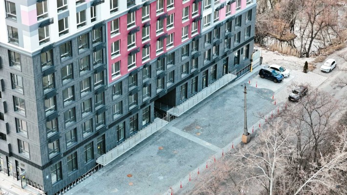 Продам паркомісце!  Теплий підземний паркінг на Кочерги - фото 1