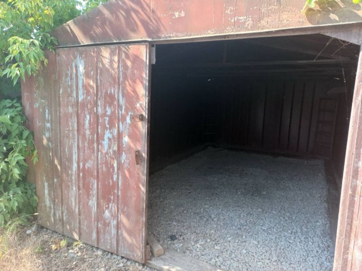 Продам гараж район Метро - фото 1