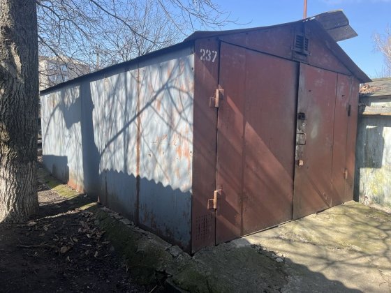 Гараж район ПМК. Яготин