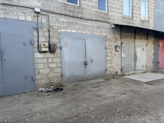 Продам 2-поверховий гараж Куриловка