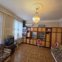 Продам 2-квартиру в центре города "ЦУМ" Каменское