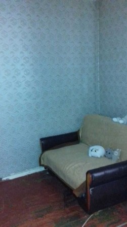 продаю одну кімнату - фото 1