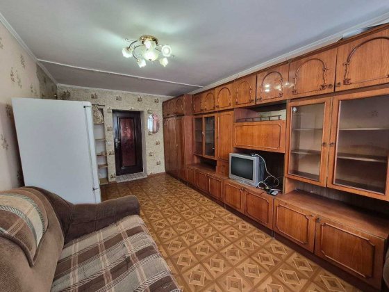 Продаж 2 кімнат у гуртожитку | Ближні Гречани | 33,7 м² | 2/5 43136 Хмельницкий