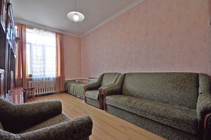 Простора кімната в 4-кім. квартирі, Гайок! - фото 1