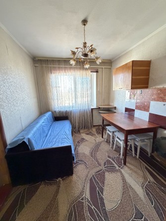 Продаж двокімнатної кімнати в сімейному гуртожитку Чайковського - фото 1