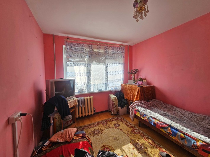 Комната в общежитии по ул. Домностроителей/ Соборности, кольцо Косиора - фото 1