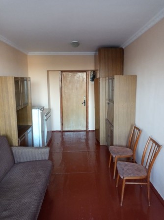 Продам кімнату в гуртожитку в центрі міста - фото 1