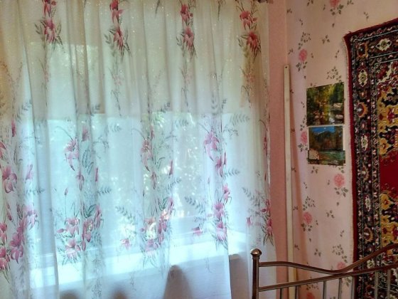 Продам комнату в  общежитии
Район  большо Нікополь