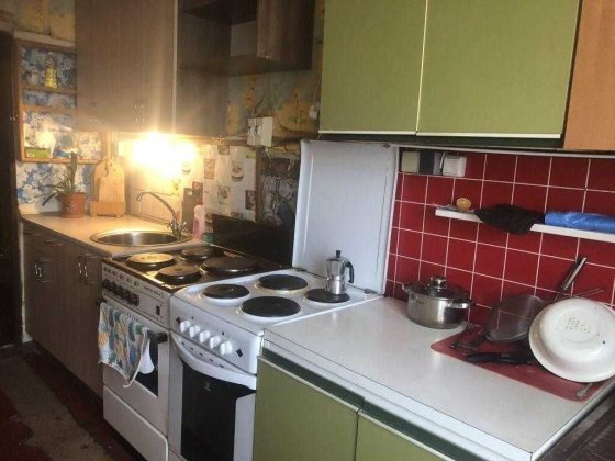 Продається кімната  в районі ГРЛ Полтава