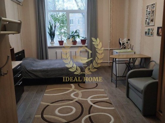 Продам гостинку в Соломянському районі Києва Киев