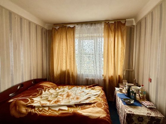 Продаж кімнати, метро Дарниця 15 хвилин пішки Киев