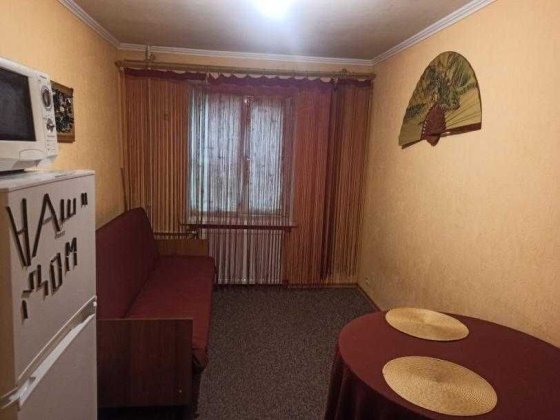 Продам гостинку с ремонтом на ХТЗ. Харків