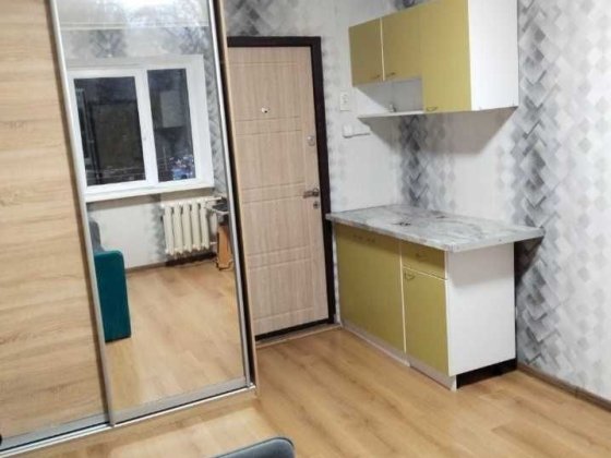 Комната в коммунальной квартире. Улица Космонавтов/10-й квартал Одеса