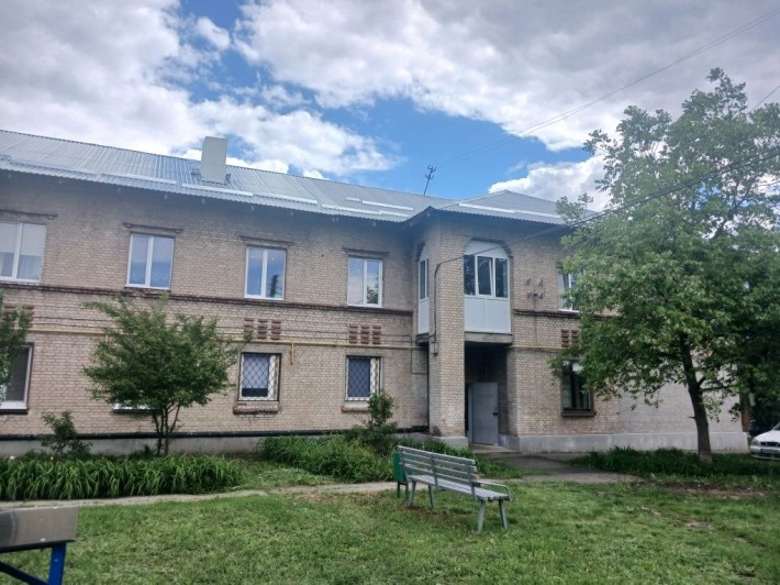 Продам комнату в комунальной квартире ул Таджицька Индустриальная - фото 1