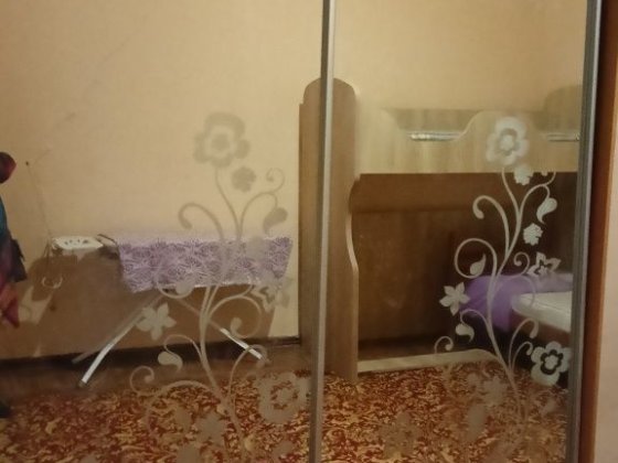 От хозяина центр города две комнаты в коммуналке