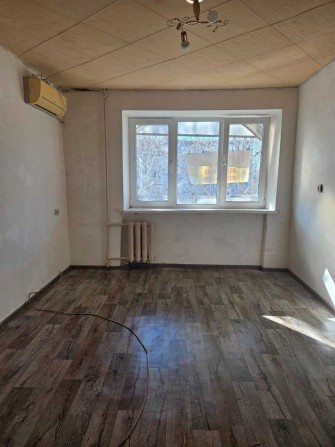 Продам комнату на Радостной после ремонта - фото 1