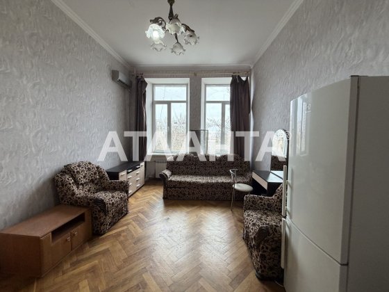 Комната в коммунальной квартире. Приморский. Центр Одеса