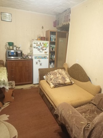 Продаётся комната в коммуне  на посёлке Котовского  17.7м. - фото 1