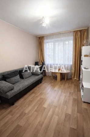 Кімната 13 кв.м. з ремонтом на вул. Чорноморського Козацтва - фото 1