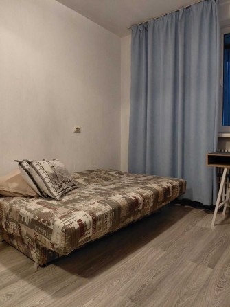 Кімната в трикімнатній квартирі по вул.  Ак. Заболотного - фото 1