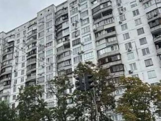 Продаж 3-к квартири вул. Князя Романа Мстиславича 8 Київ