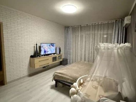 Продаж 1-к квартири просп. Романа Шухевича 14а Київ